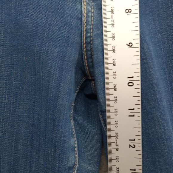 Levis Jeans Womens 12 Blue Faded 515 Bootcut Casual Everyday Basic Classic Denim - Picture 5 of 11